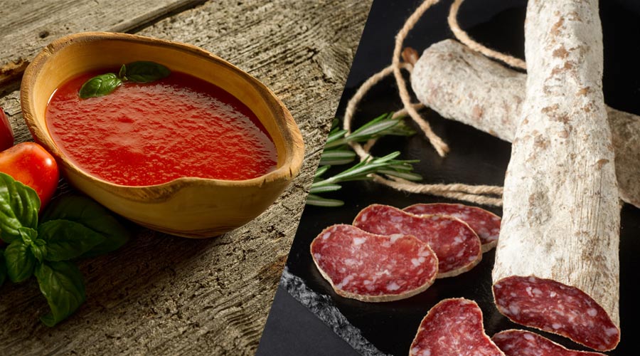 Sopa de tomàquet amb llonganissa i crostonets de pa